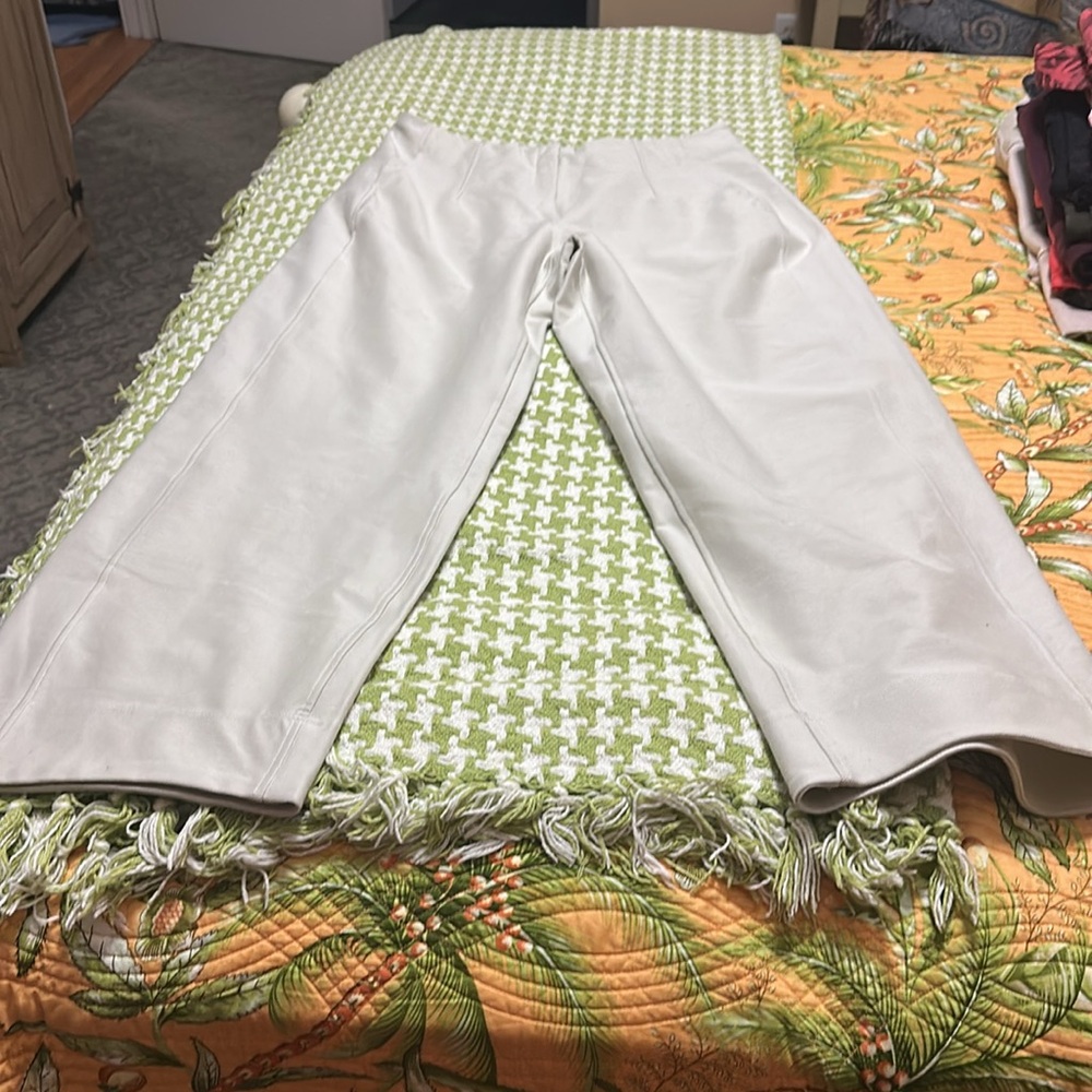 lululemon athletica Wide Leg Pants - Cream - Picture 6 of 10